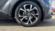 Toyota C-HR 1.8 Hybrid Design 5dr CVT Hybrid Hatchback